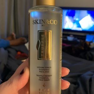 Skin &co truffle toner